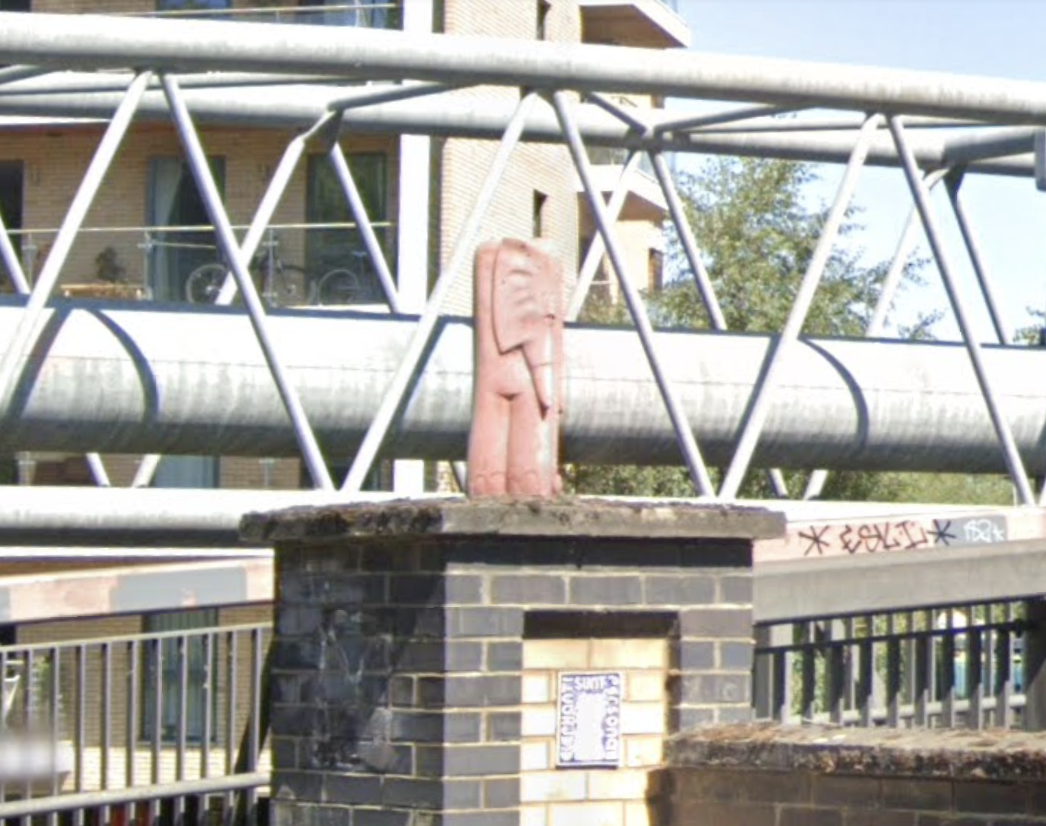 An elephant statue on Lea Bridge Road